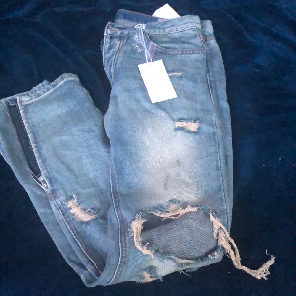Ripped Jeans